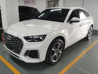 奥迪Q5L 40TFSI 2.0T 自动 豪华动感型 