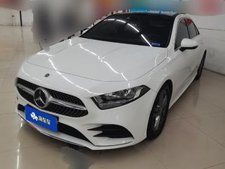 奔驰A级 1.3T 