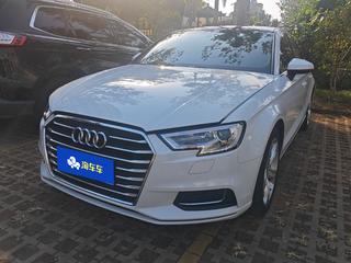 奥迪A3 35TFSI 1.4T 自动 改款进取型Limousine 