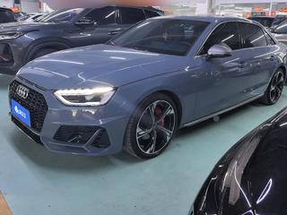 奥迪A4L 40TFSI 