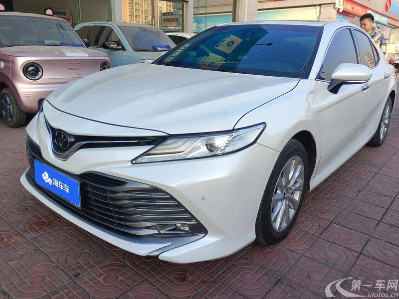 丰田凯美瑞 2019款 2.0L 自动 豪华版 (国Ⅵ) 