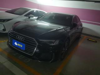 奥迪A6L 55TFSI 