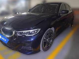 宝马3系 325i 2.0T 自动 改款M运动套装 