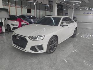 奥迪A4L 40TFSI 2.0T 自动 时尚动感型 