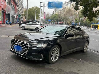 奥迪A6L 40TFSI 