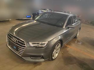 奥迪A3 35TFSI 1.4T 自动 风尚型Limousine 