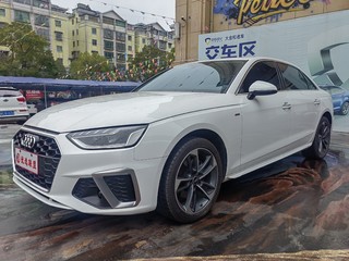 奥迪A4L 40TFSI 2.0T 自动 豪华动感型 