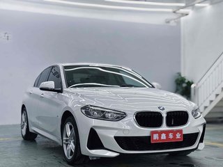 宝马1系 1.5T 