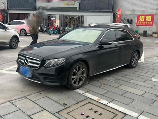 奔驰E级 E300L 2.0T 自动 运动时尚型改款 