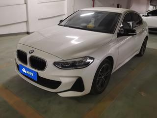 宝马1系 1.5T 
