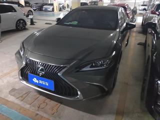 雷克萨斯ES 200 2.0L 自动 卓越版 