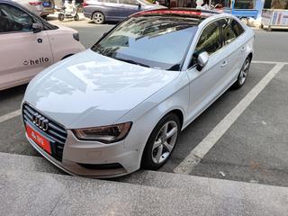 奥迪A3 35TFSI 1.4T 自动 豪华型Limousine 
