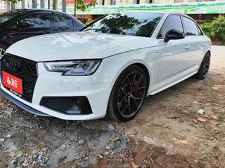 奥迪A4L 45TFSI 