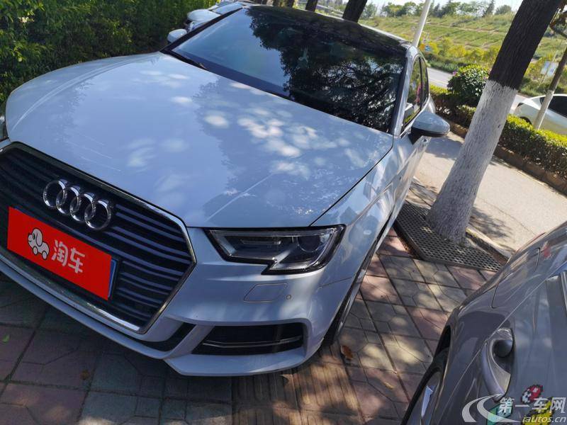 奥迪A3 35TFSI 2018款 1.4T 自动 时尚型Limousine30周年 (国Ⅴ) 