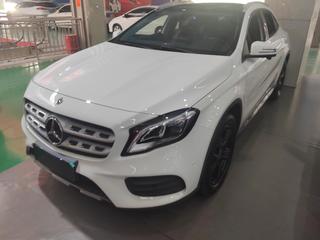 奔驰GLA 1.6T 