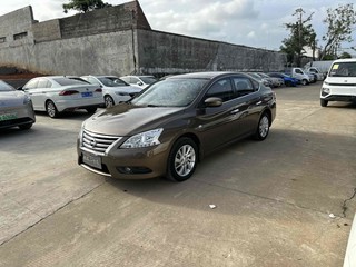 日产轩逸 1.6L 自动 XL豪华天窗版 