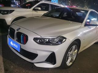 宝马1系 1.5T 