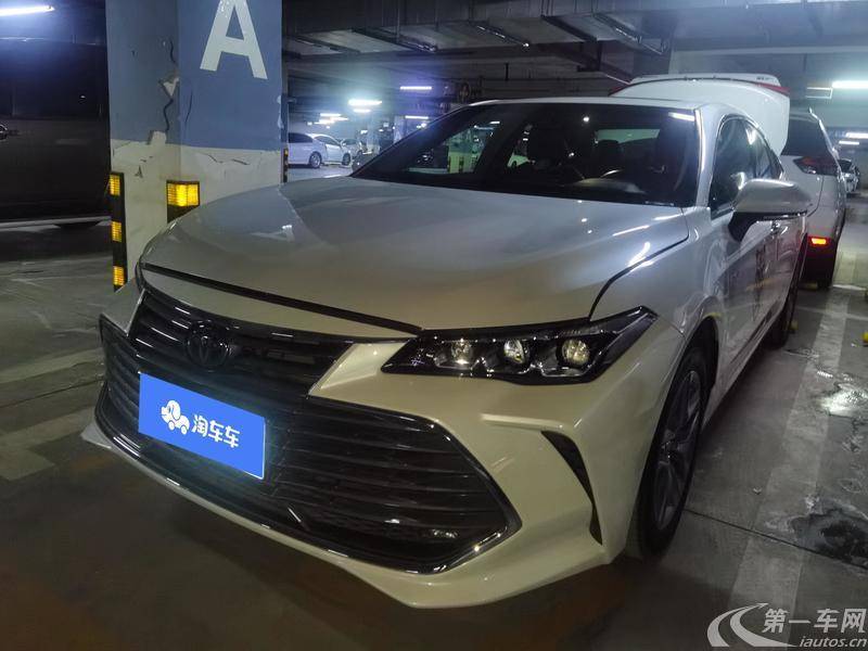 丰田亚洲龙 双擎 2019款 2.5L 自动 豪华版 (国Ⅵ) 