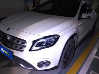 奔驰GLA 2.0T 
