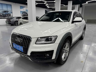 奥迪Q5 2.0T Plus技术型 