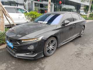 雅阁 1.5T 260TURBO幻夜·尊贵版 