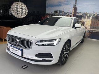 沃尔沃S90 B5 2.0T 自动 智逸豪华版 