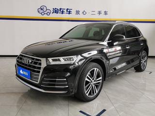 奥迪Q5L 40TFSI 2.0T 自动 改款荣享时尚型 