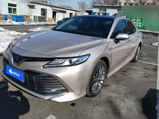 丰田凯美瑞 双擎HG 2.5L 自动 豪华版 
