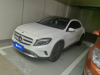 奔驰GLA 200 1.6T 自动 时尚型 