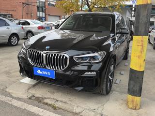 宝马X5 40i 