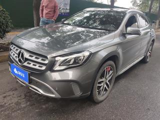 奔驰GLA 200 1.6T 自动 时尚型 
