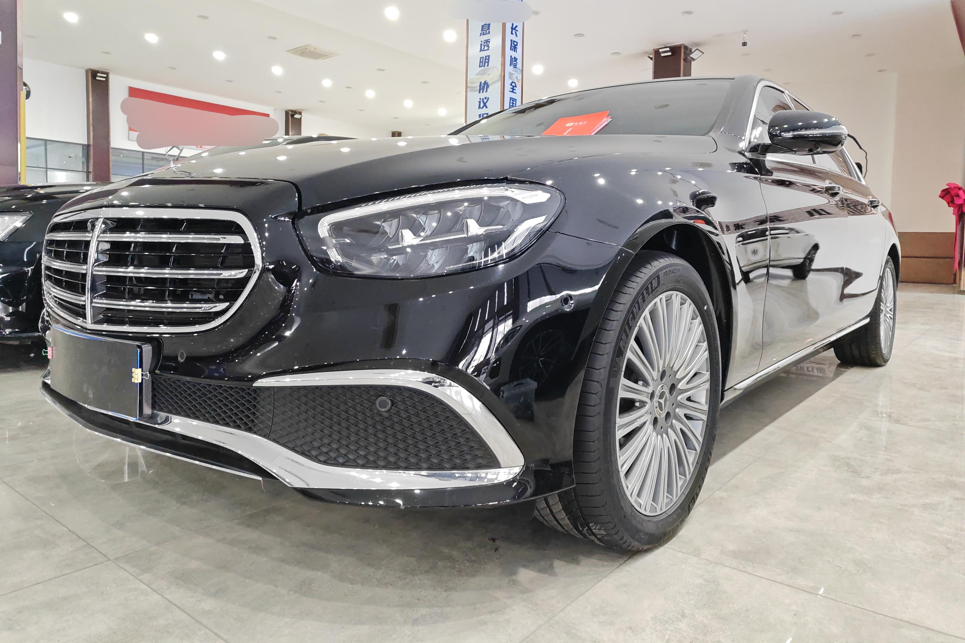 奔驰E级 300L 2022款 2.0T 自动 汽油 改款二运动时尚型 价格0万