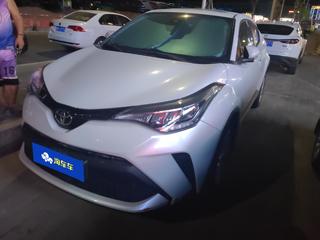 丰田C-HR 2.0L 自动 精英版 