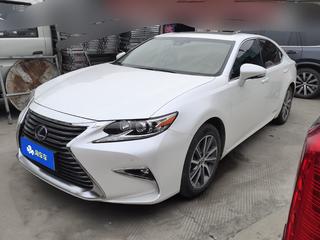 雷克萨斯ES 300h 