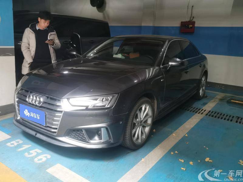 奥迪A4L 2019款 2.0T 自动 时尚型 (国Ⅵ) 