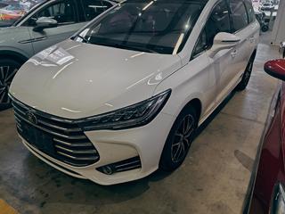 比亚迪宋MAX 1.5T 自动 智联精英型 