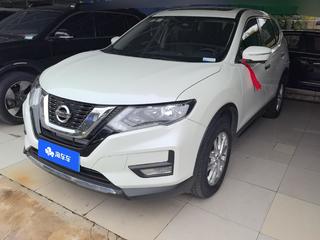 奇骏 2.0L 智联舒适版 