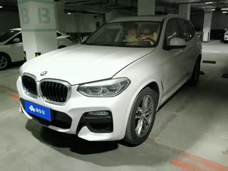 X3 2.0T 领先型M运动套装 