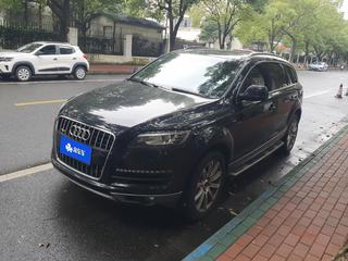 奥迪Q7 35 3.0T 自动 进取型 