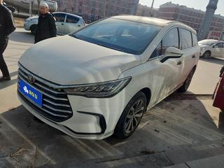 比亚迪宋MAX 1.5T 自动 升级版豪华型 