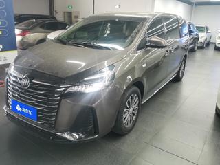 别克GL8 陆上公务舱 2.0T 自动 652T智享型 