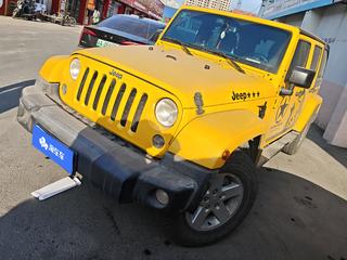 吉普牧马人 2.8T 自动 Sahara 