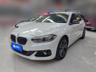 宝马1系 1.5T 