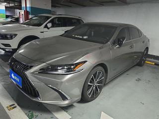 雷克萨斯ES 300h 