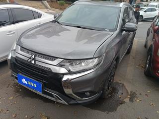 三菱欧蓝德 2.0L 自动 畅享版 