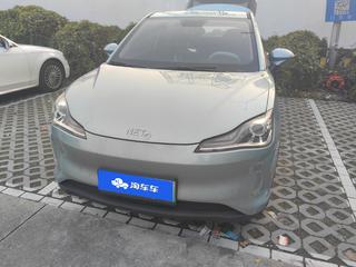 哪吒V 0.0T 自动 长续航娱乐版 