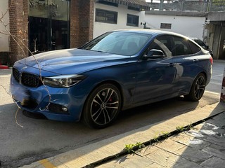 宝马3系GT 330i 