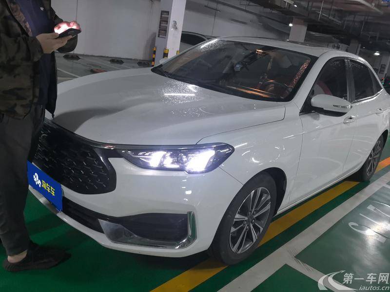福特福睿斯 2021款 1.5L 自动 钻石版 (国Ⅵ) 