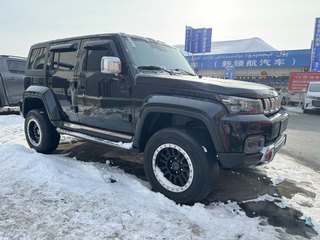 40 PLUS 2.3T 