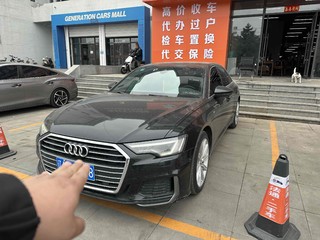 奥迪A6L 45TFSI 